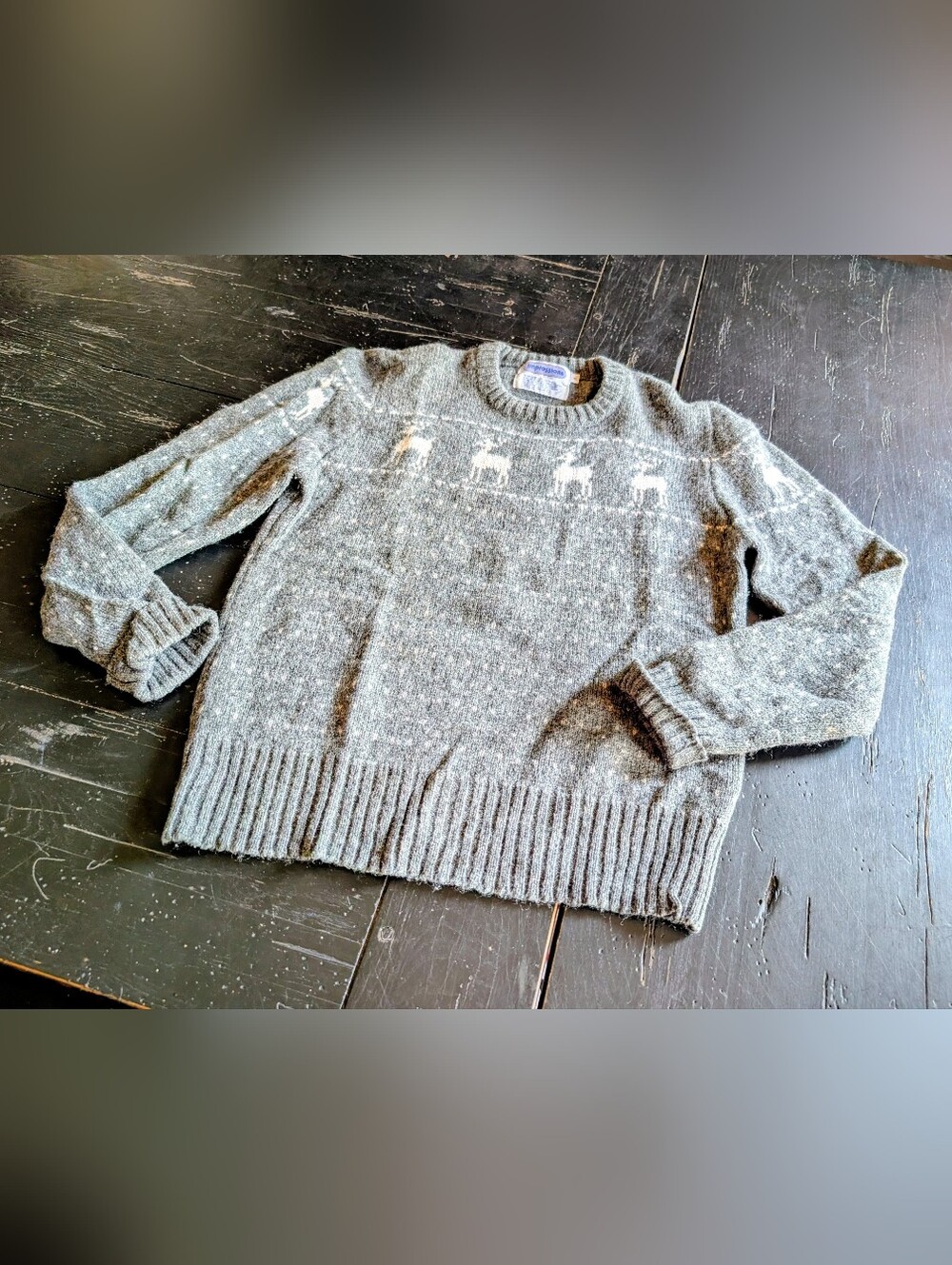 Vintage 80s-90s Impressions 100% Shetland Wool Medium Reindeer Grandpa Sweater